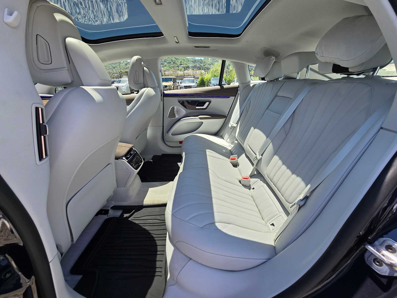 2023 Mercedes-Benz EQS 450 4MATIC® Sedan