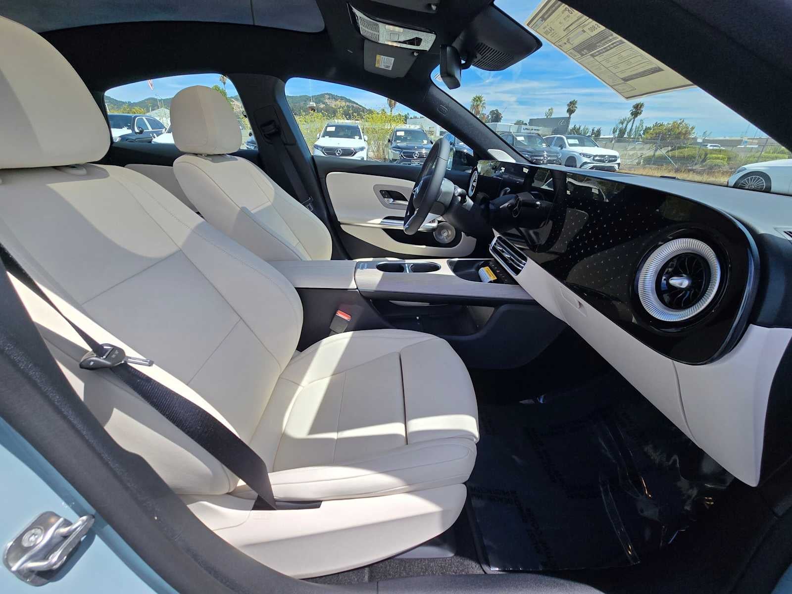2027 Mercedes-Benz CLA 350 Electric 4MATIC®