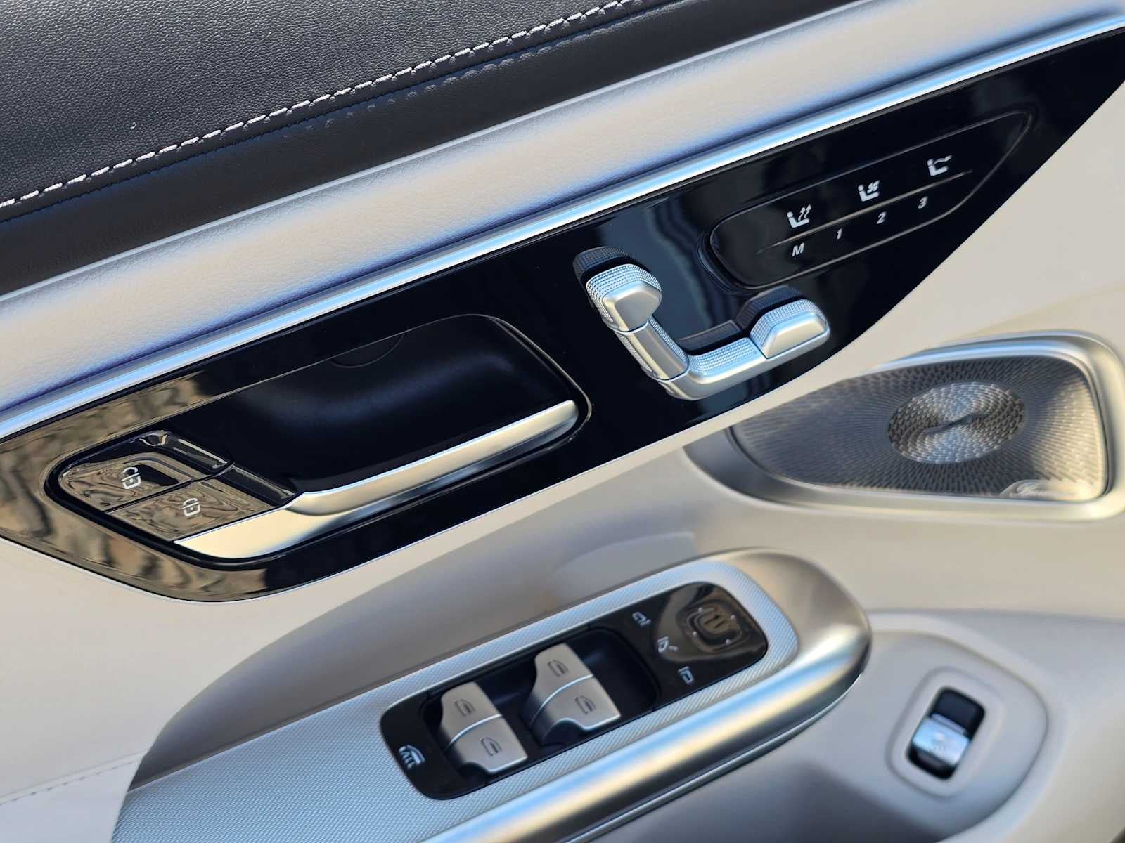 2026 Mercedes-Benz AMG® CLE 53 4MATIC®+ Cabriolet