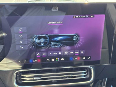2027 Mercedes-Benz CLA 220 Hybrid FWD