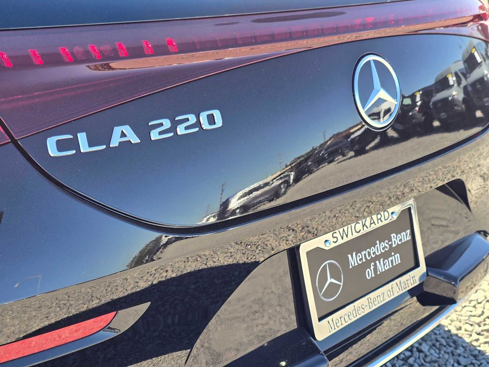 2027 Mercedes-Benz CLA 220 Hybrid FWD