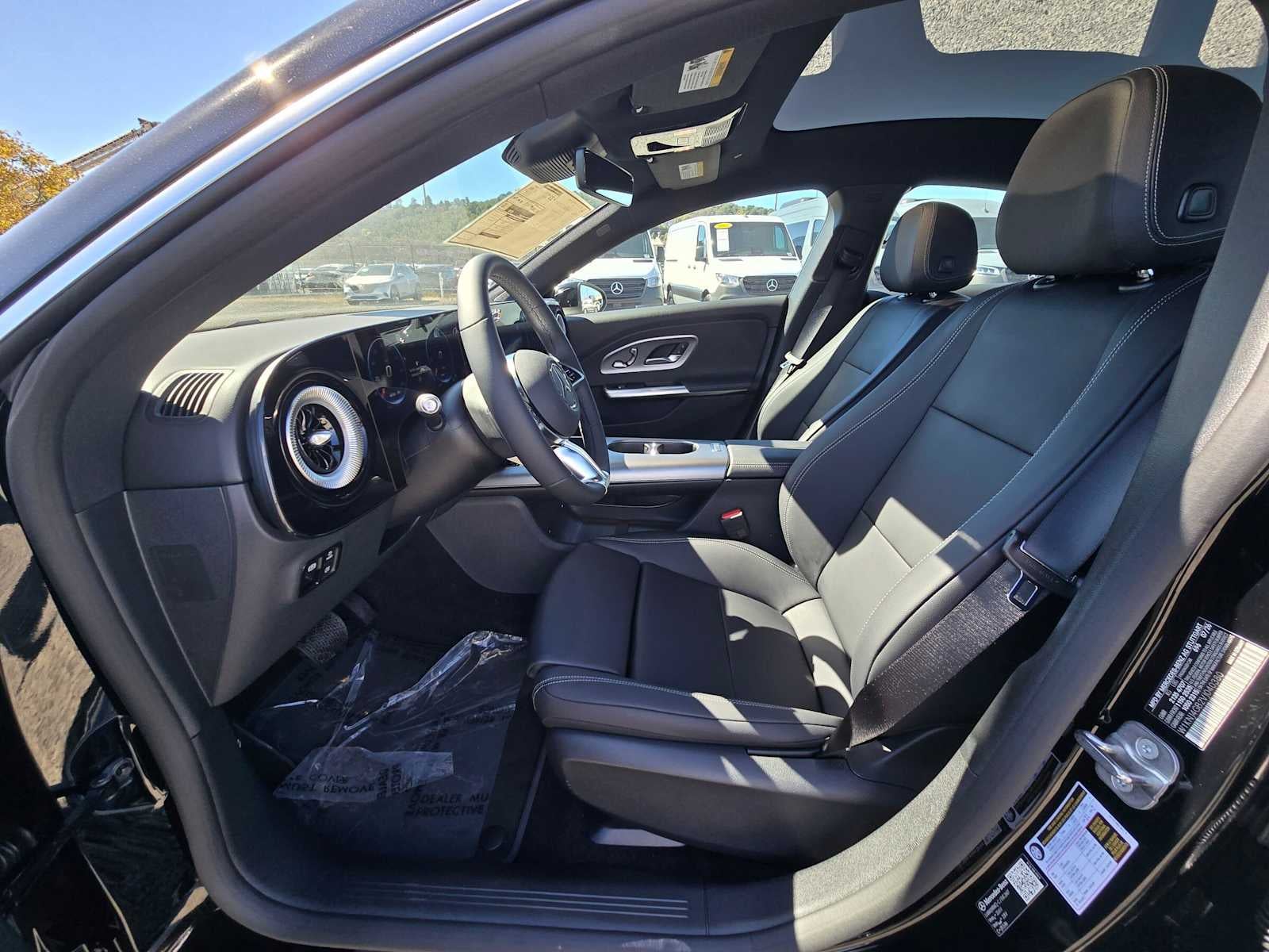 2027 Mercedes-Benz CLA 220 Hybrid FWD
