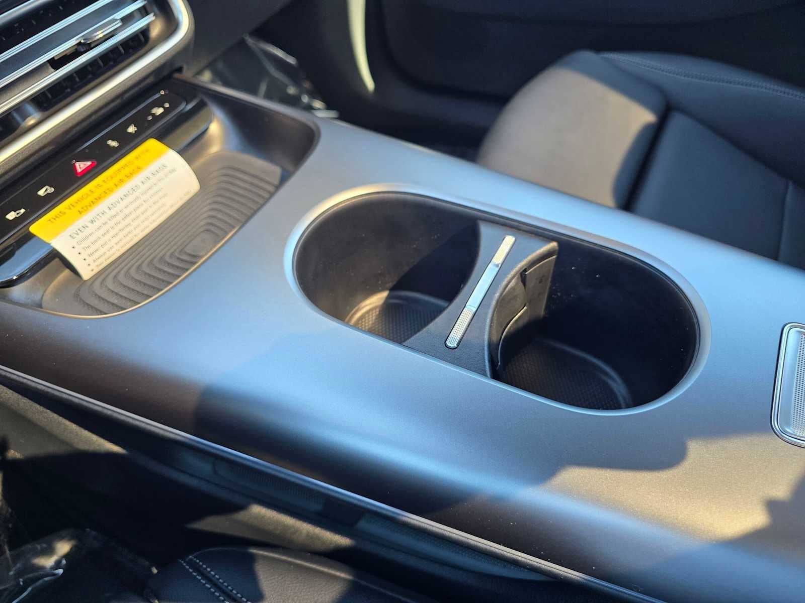 2027 Mercedes-Benz CLA 220 Hybrid FWD