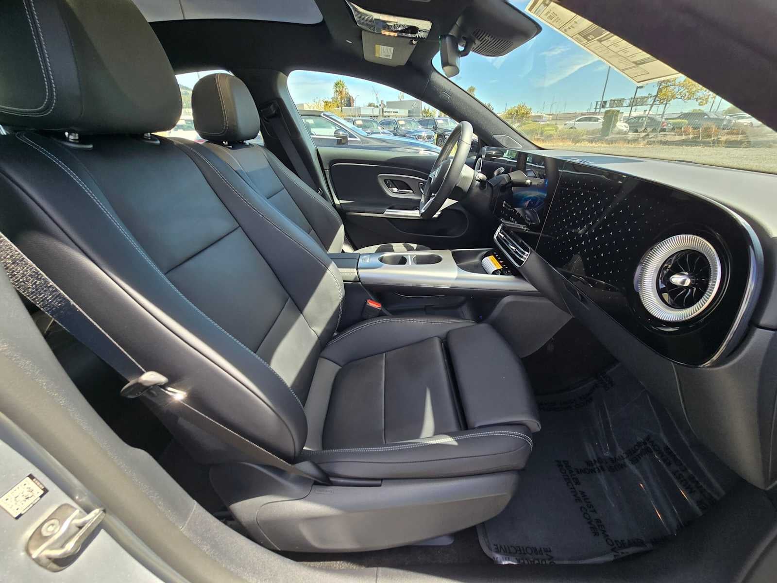 2027 Mercedes-Benz CLA 220 Hybrid FWD