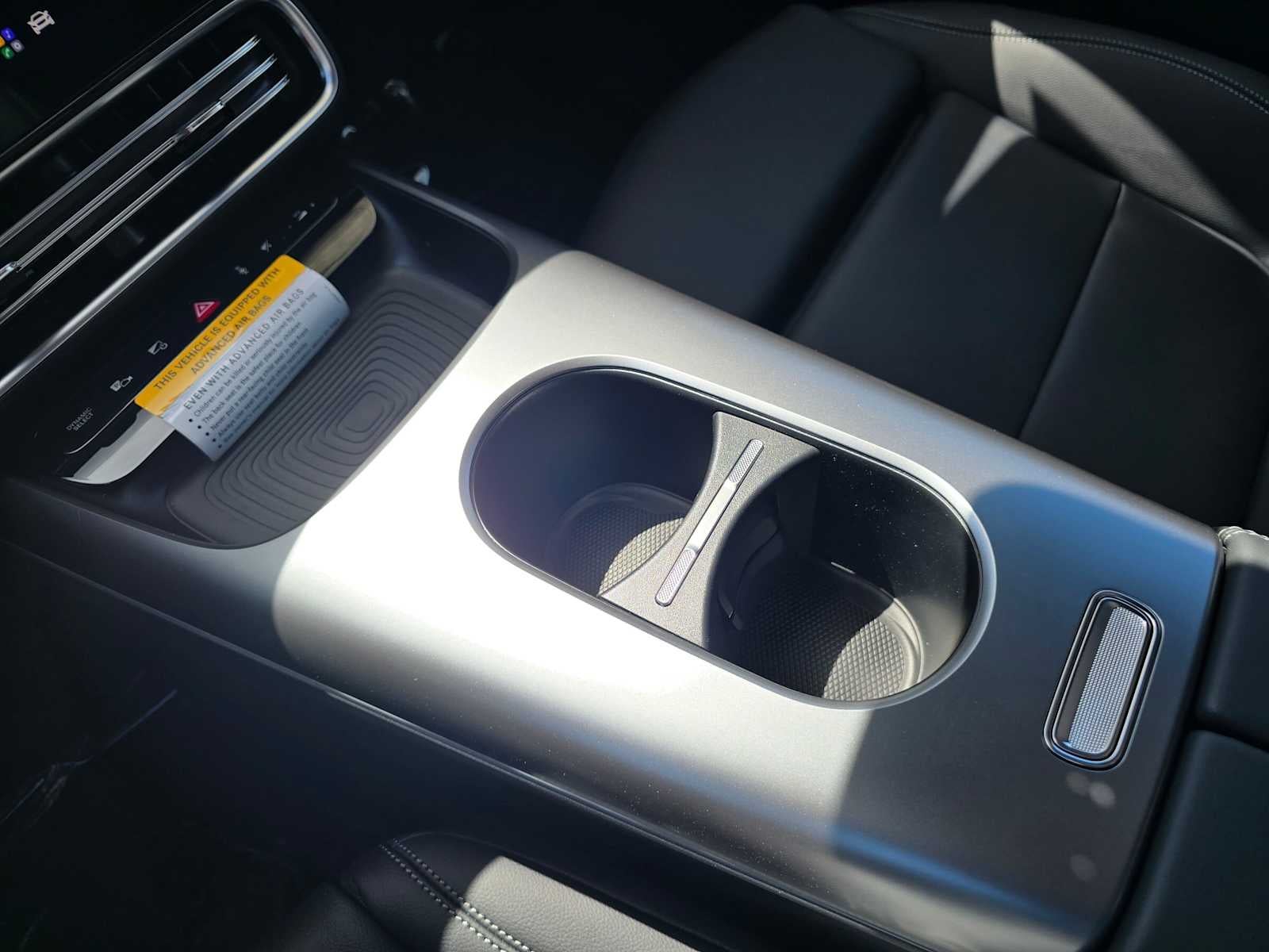 2027 Mercedes-Benz CLA 220 Hybrid FWD