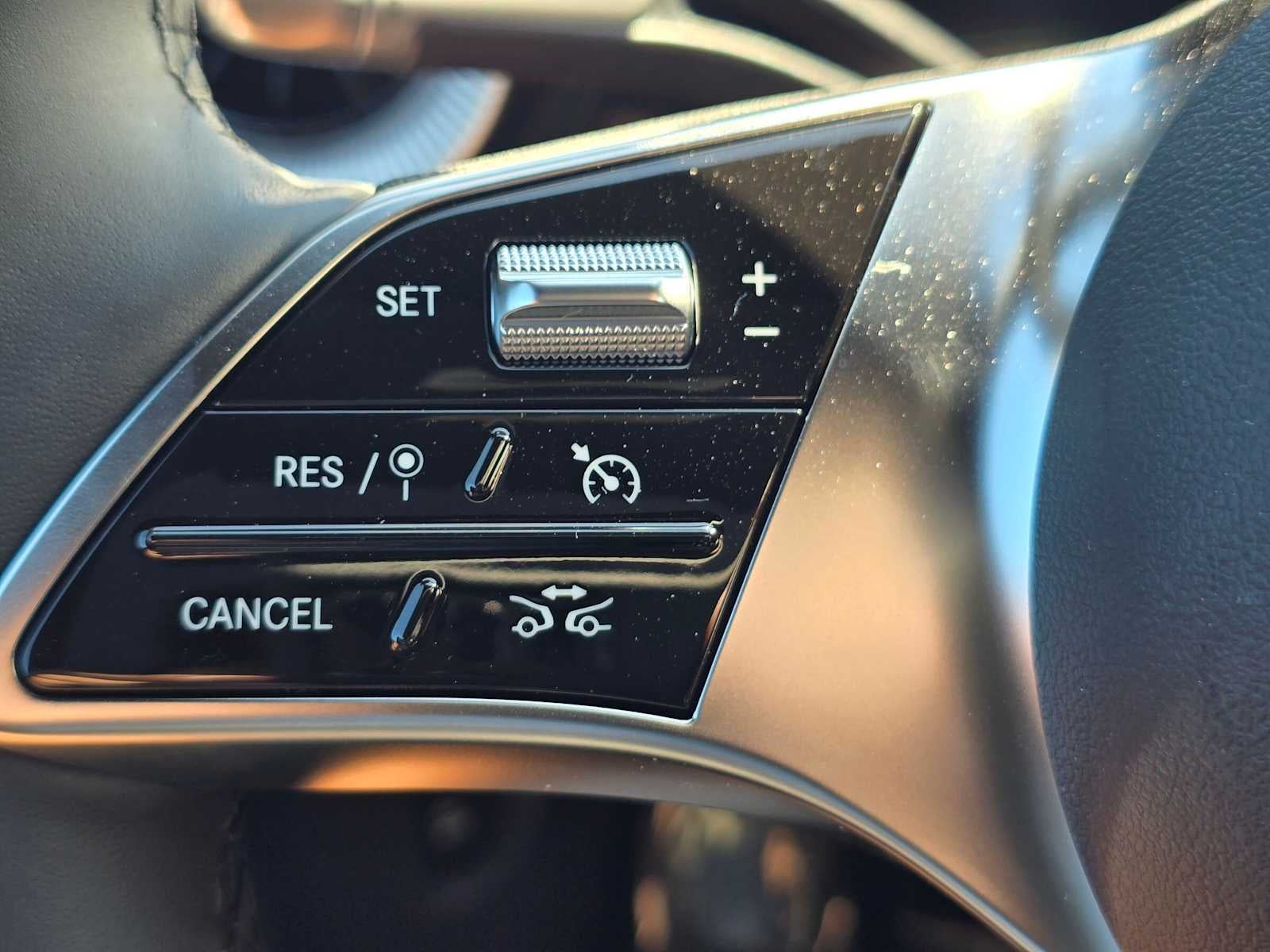 2027 Mercedes-Benz CLA 220 Hybrid FWD