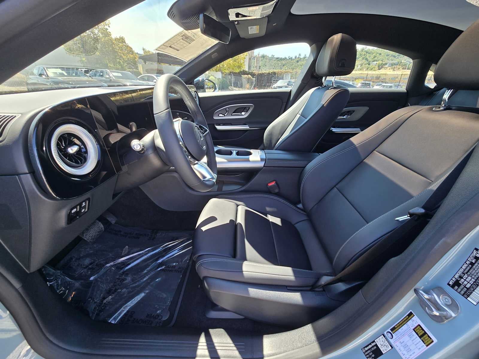 2027 Mercedes-Benz CLA 220 Hybrid FWD