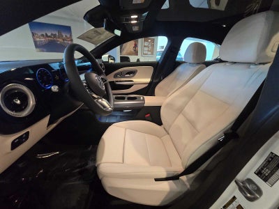 2027 Mercedes-Benz CLA 220 Hybrid FWD