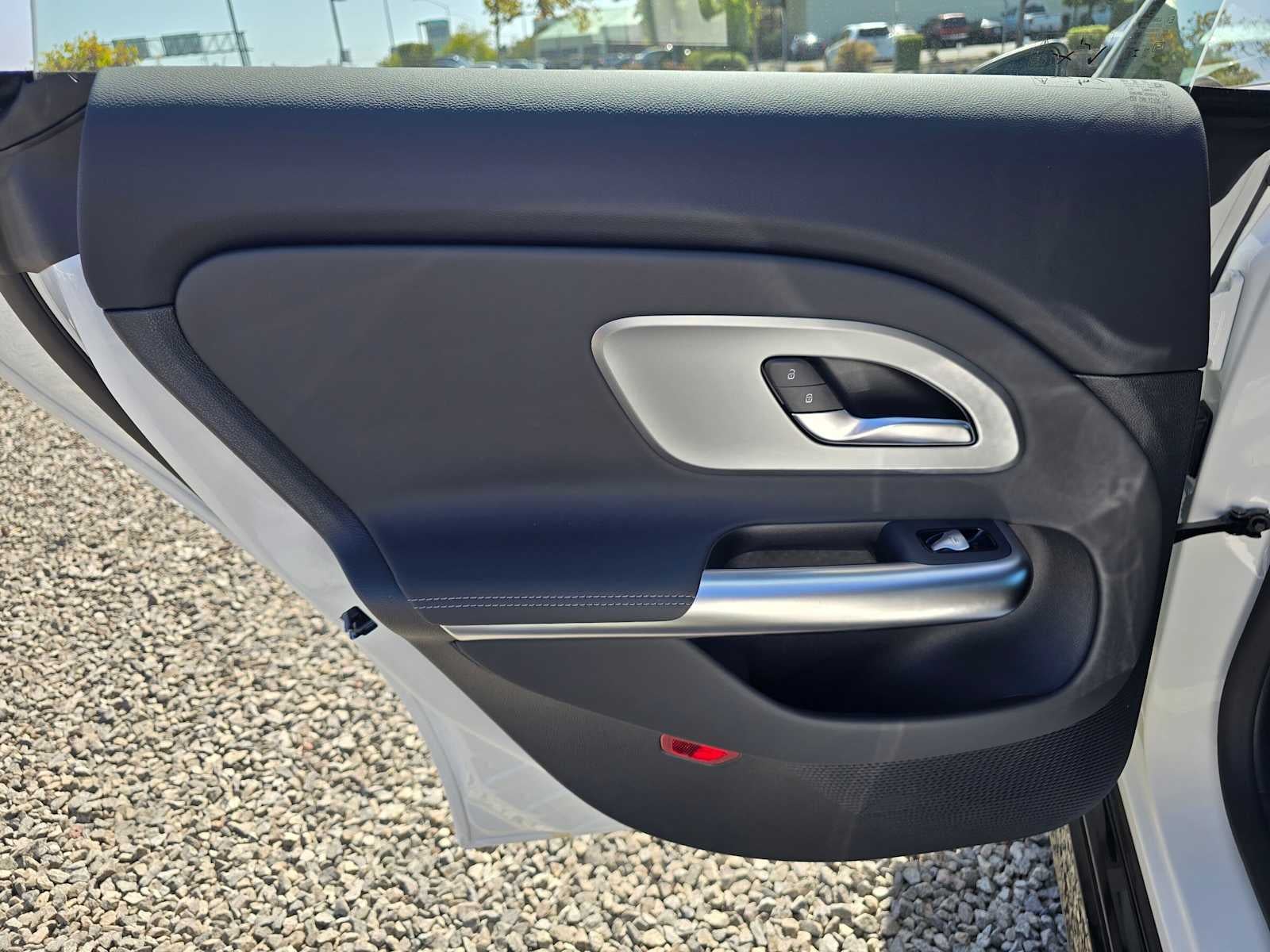 2027 Mercedes-Benz CLA 220 Hybrid FWD