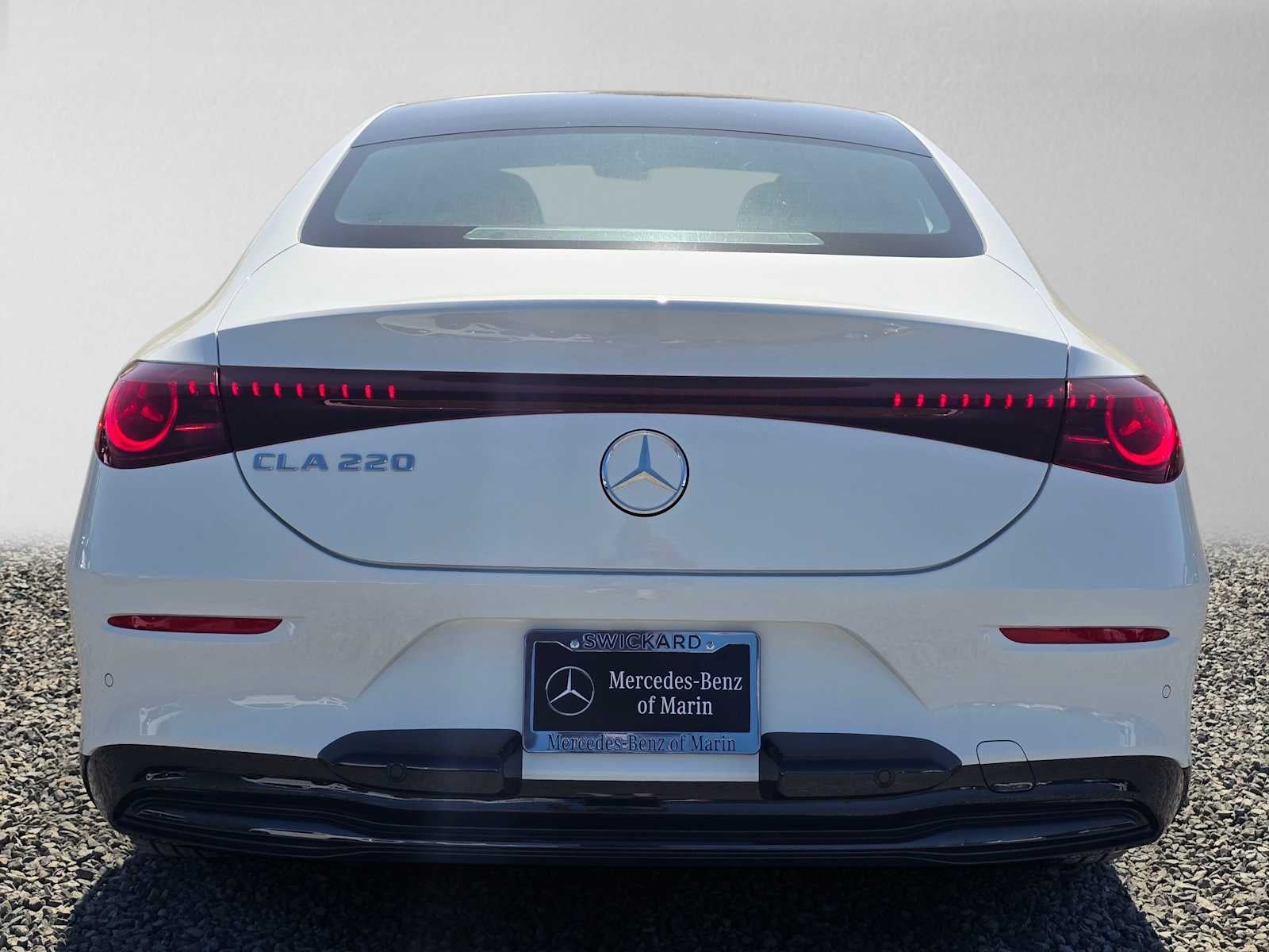 2027 Mercedes-Benz CLA 220 Hybrid FWD