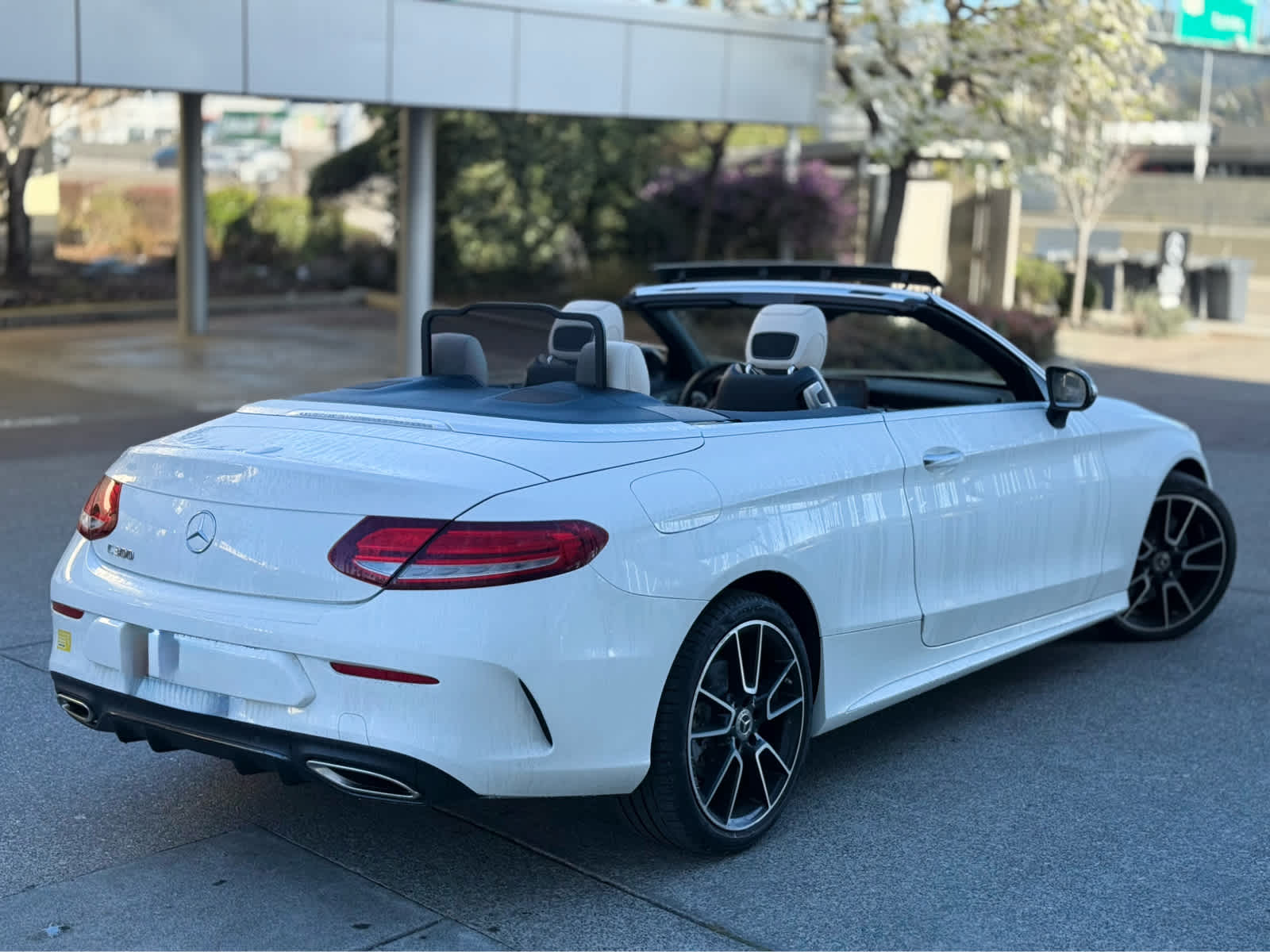 2023 Mercedes-Benz C-Class C 300