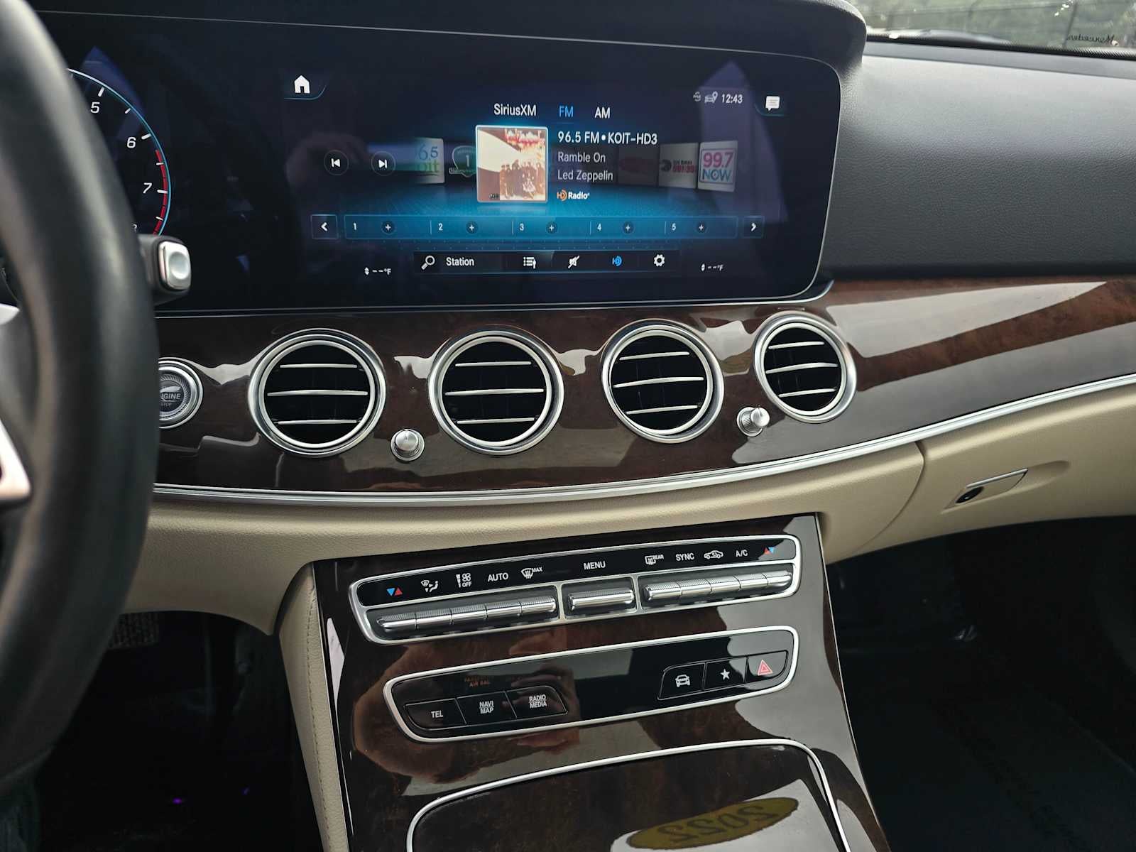 2022 Mercedes-Benz E-Class E 350