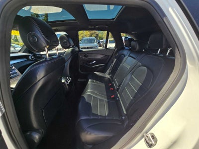 2022 Mercedes-Benz GLC 300 SUV