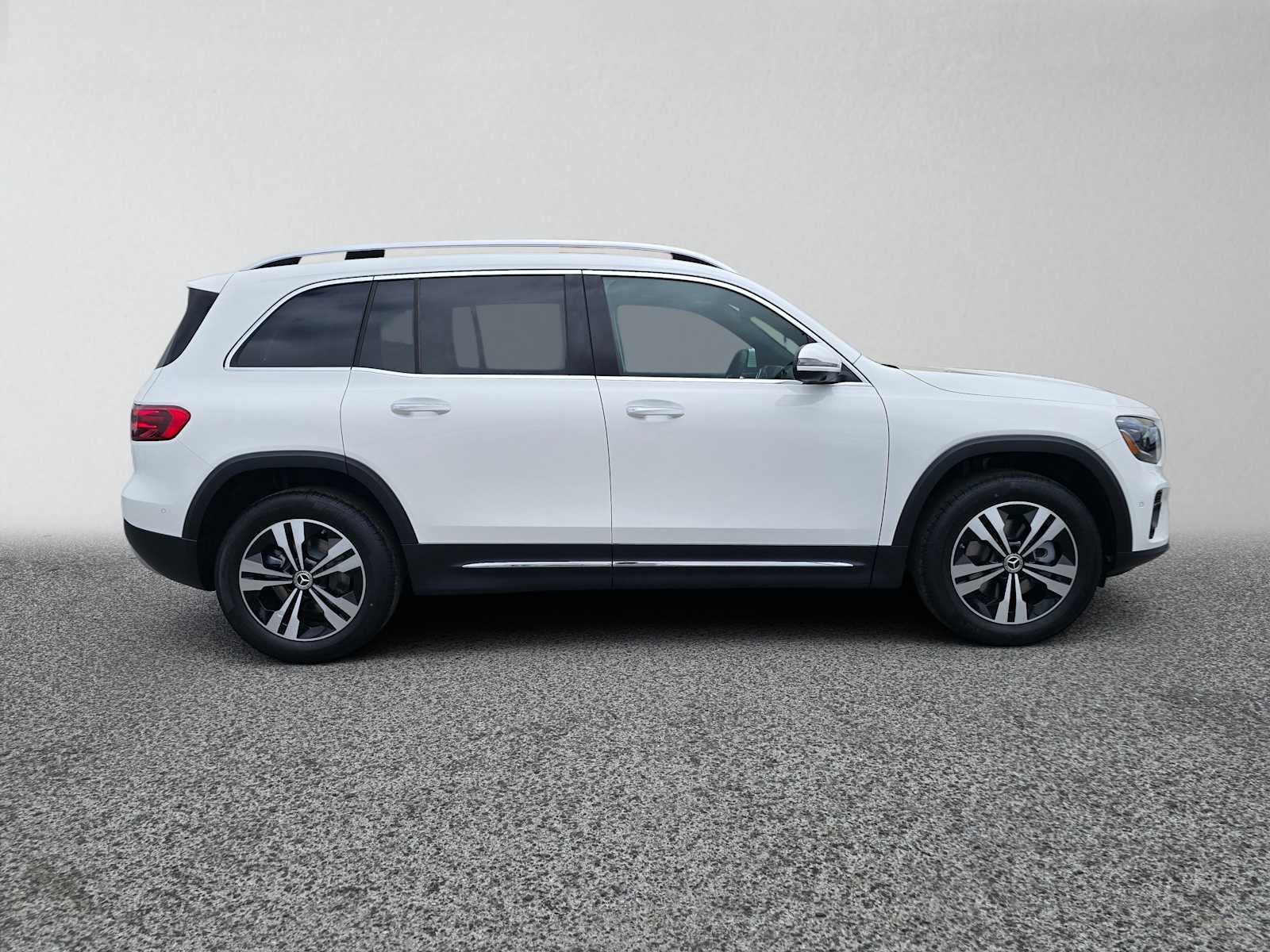 2026 Mercedes-Benz GLB 250 SUV