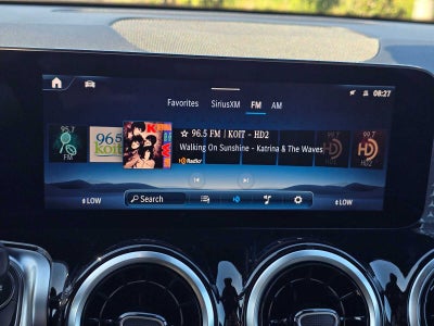 2026 Mercedes-Benz GLB 250 SUV