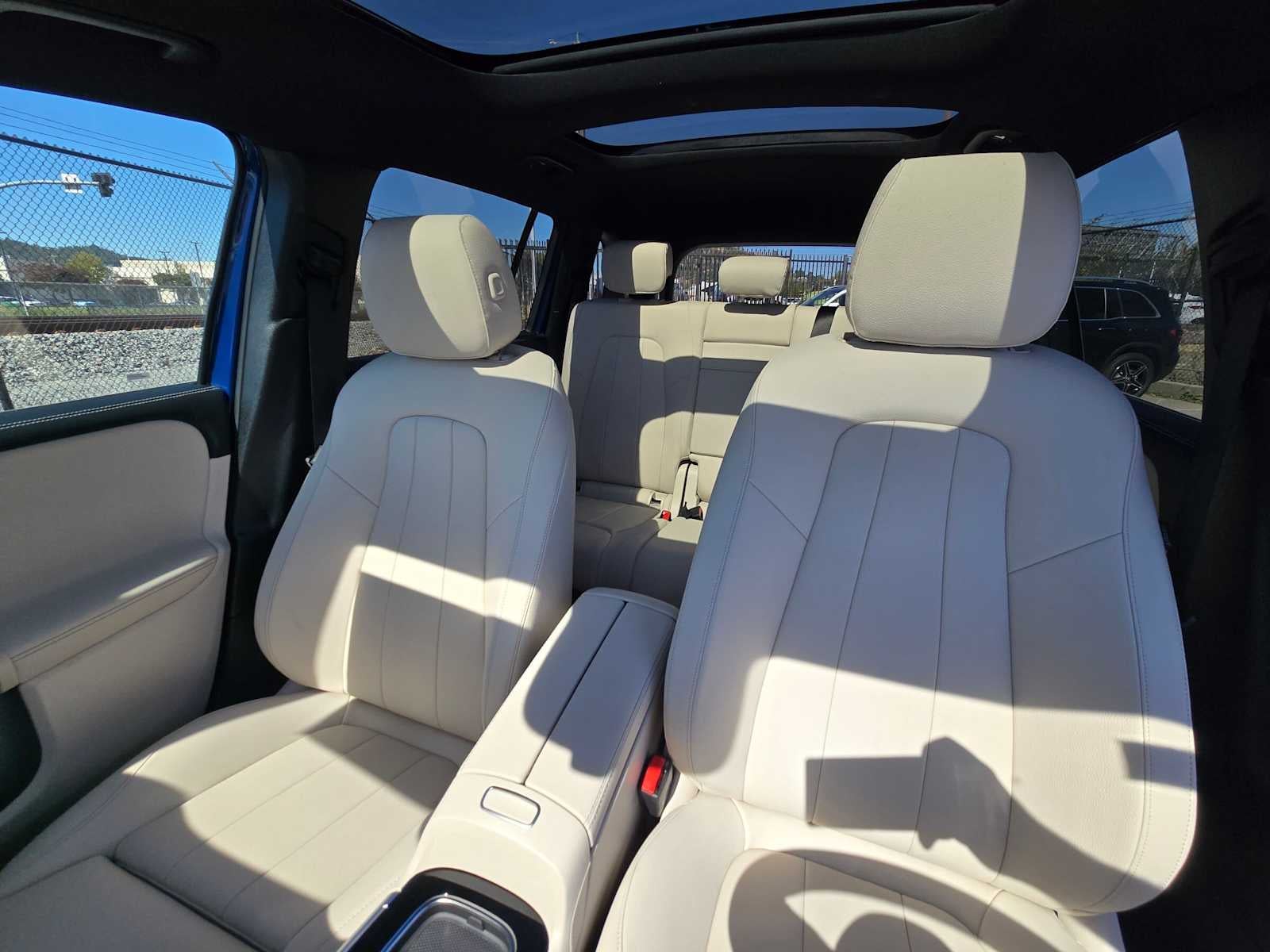 2026 Mercedes-Benz GLB 250 SUV