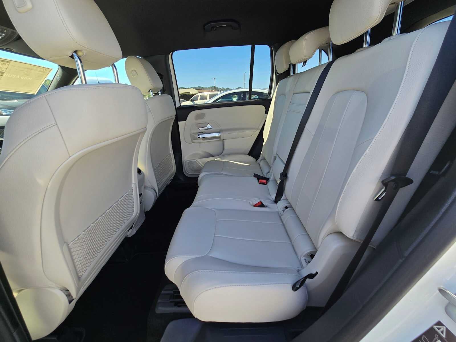 2026 Mercedes-Benz GLB 250 SUV