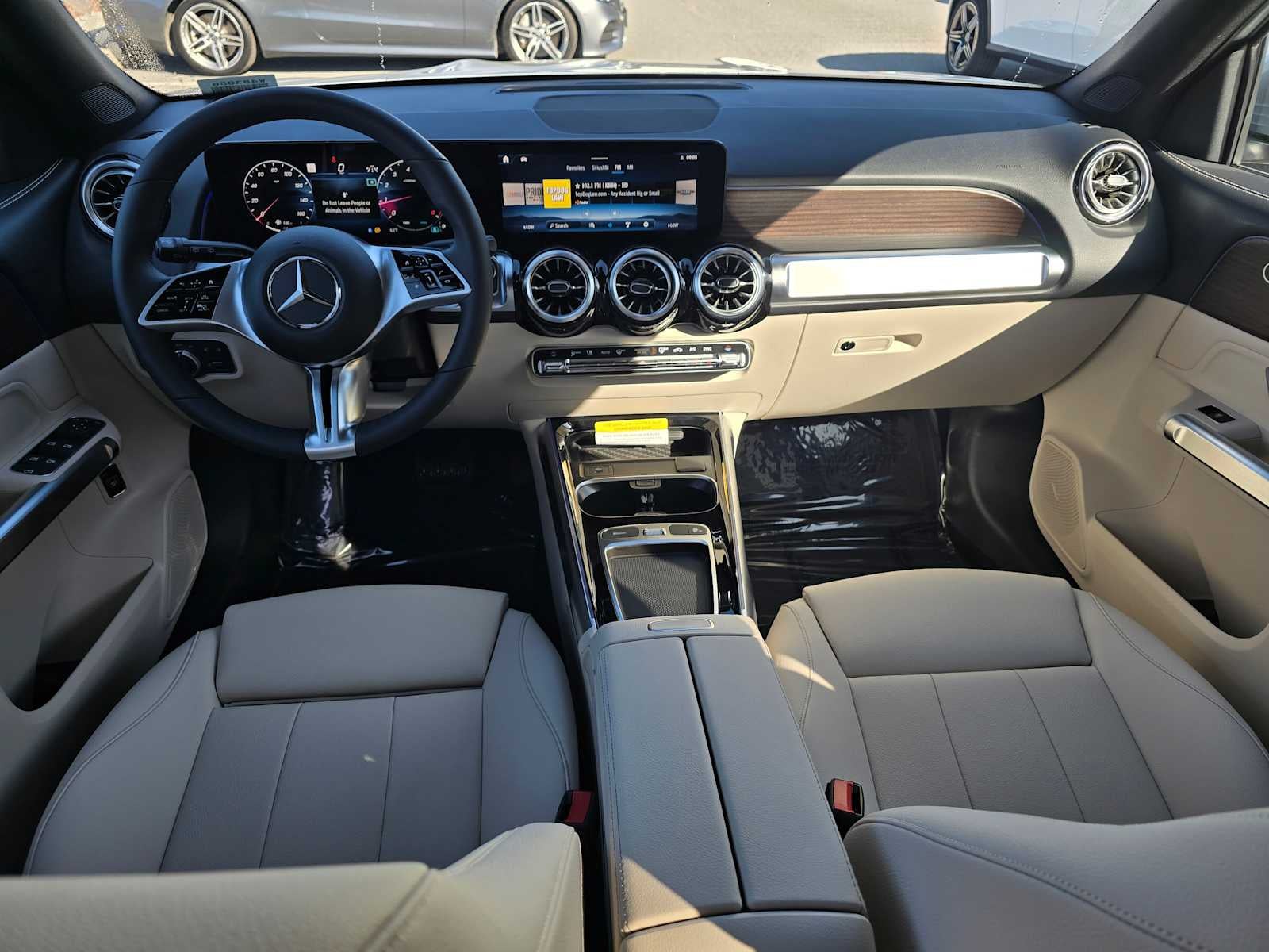 2026 Mercedes-Benz GLB 250 SUV