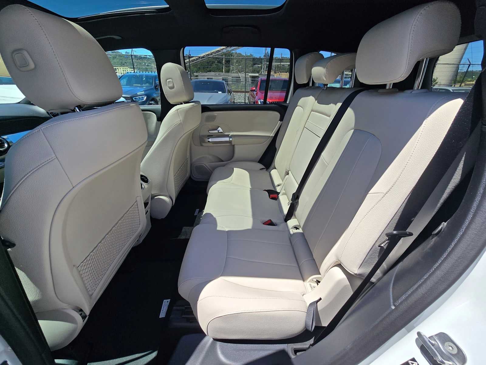 2026 Mercedes-Benz GLB 250 SUV