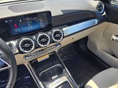 2026 Mercedes-Benz GLB 250 SUV