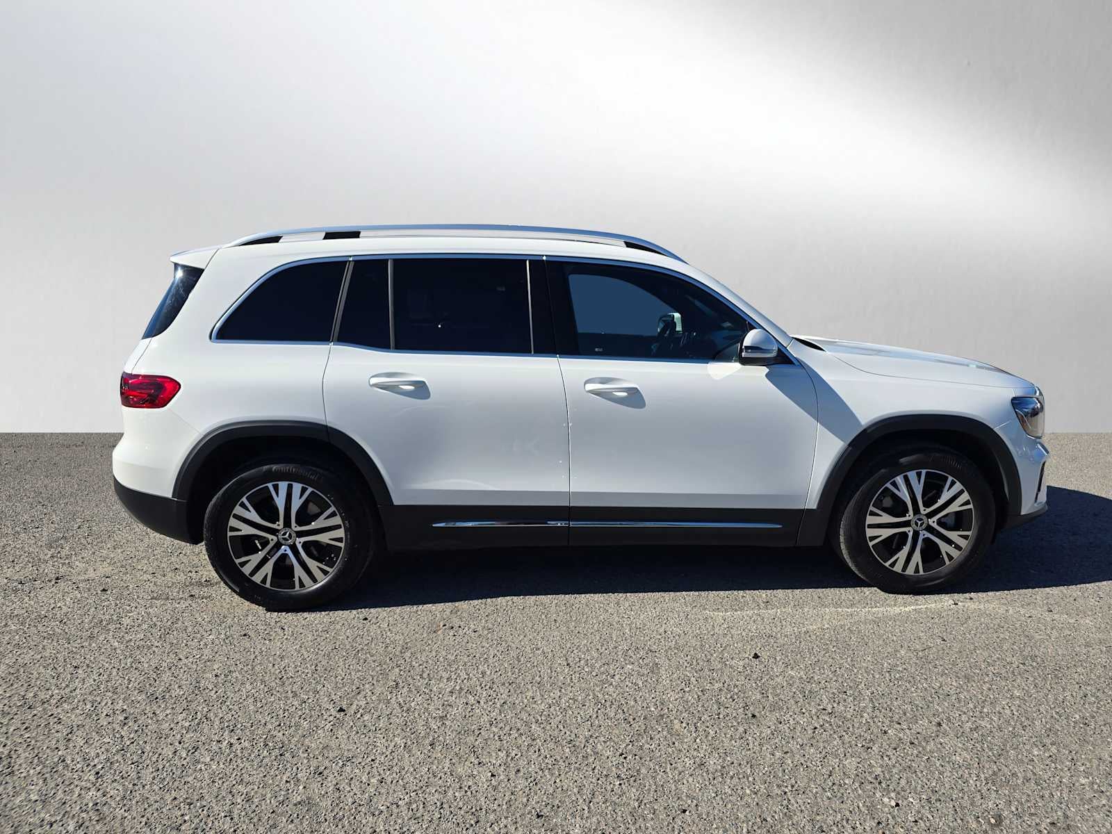 2026 Mercedes-Benz GLB 250 SUV