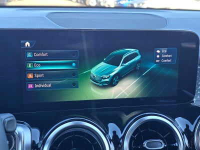 2026 Mercedes-Benz GLB 250 SUV