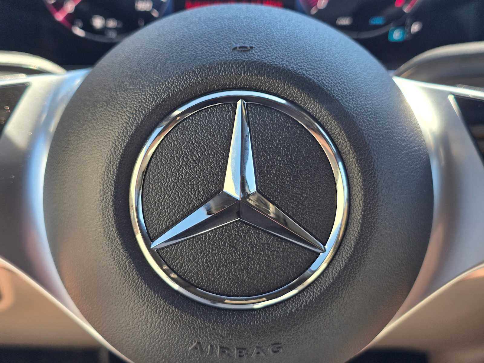 2026 Mercedes-Benz GLB 250 SUV