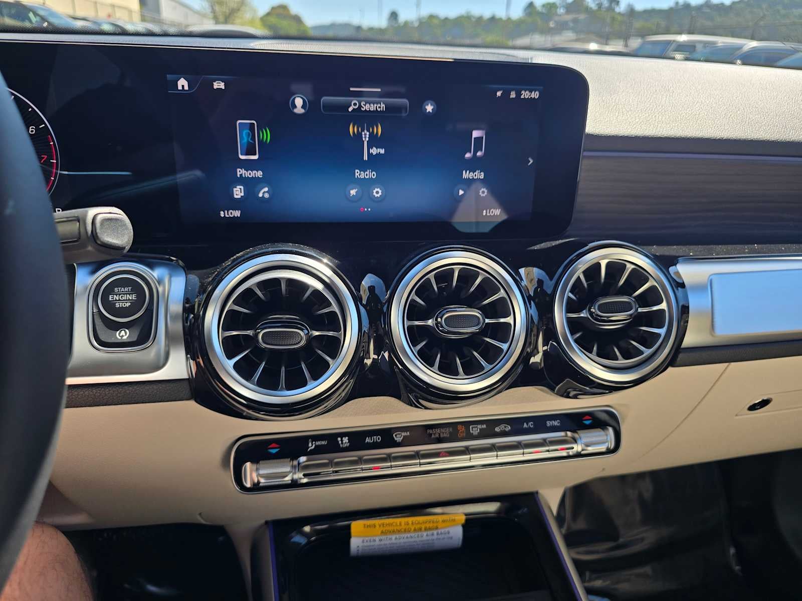 2026 Mercedes-Benz GLB 250 SUV