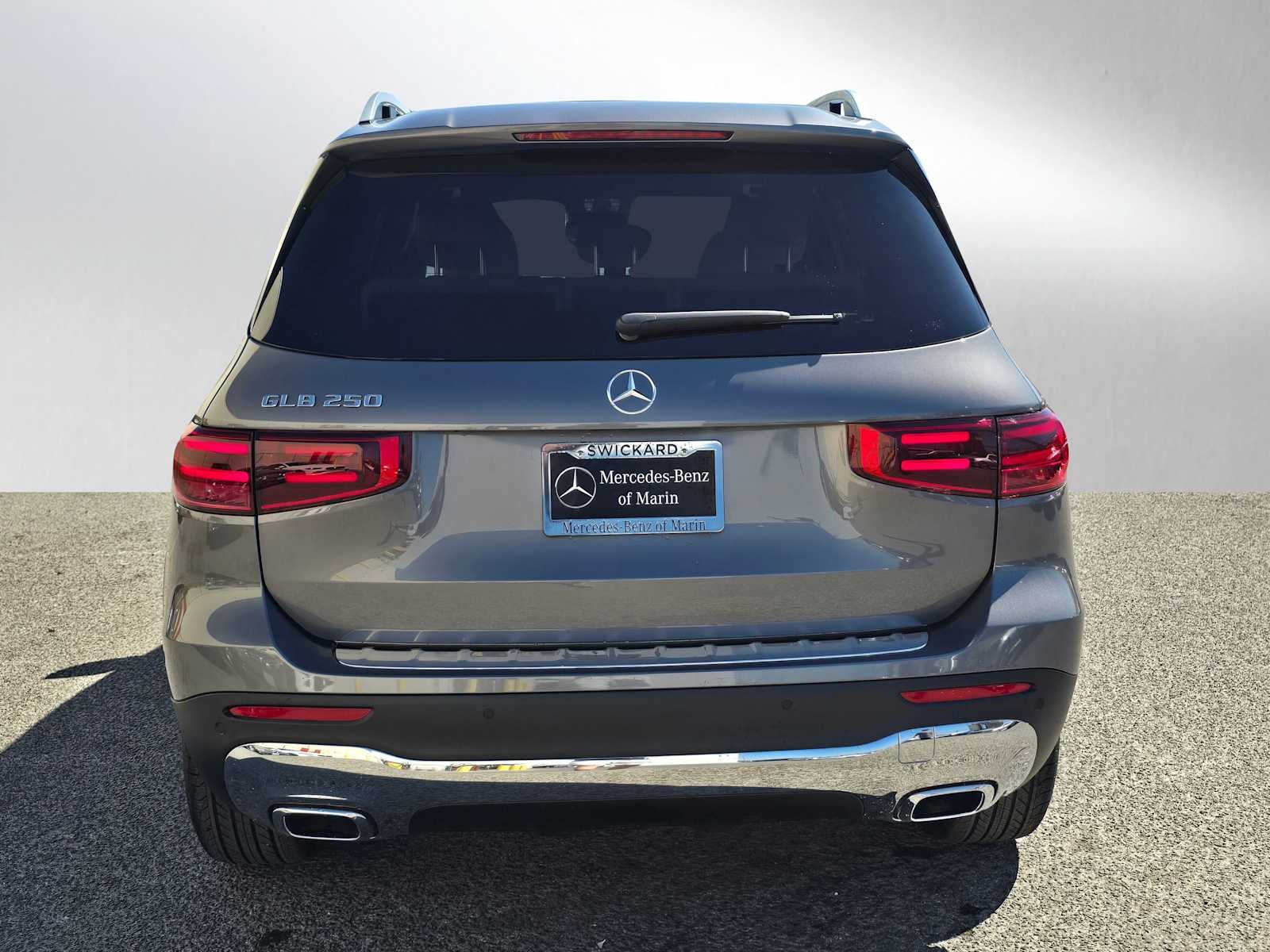 2026 Mercedes-Benz GLB 250 SUV