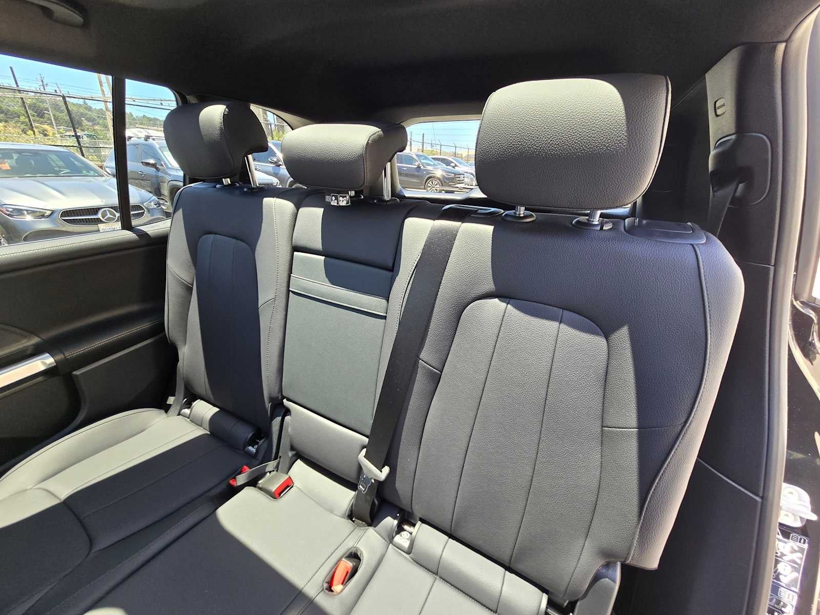 2026 Mercedes-Benz GLB 250 4MATIC® SUV