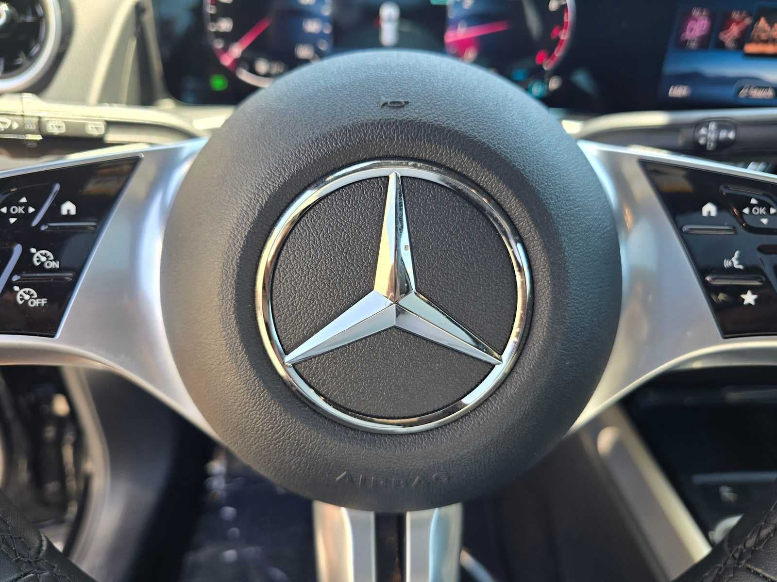 2026 Mercedes-Benz GLB 250 4MATIC® SUV