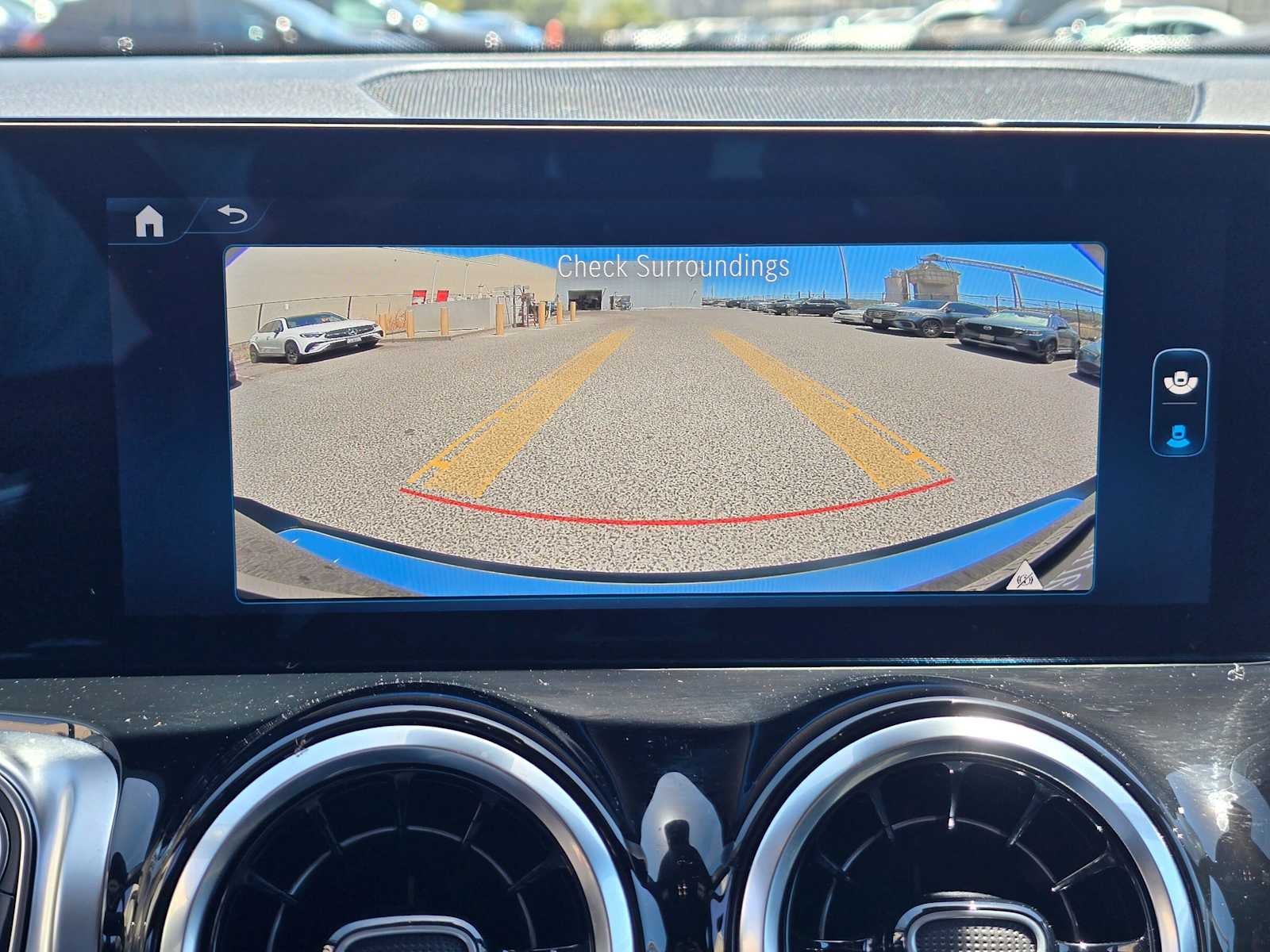 2026 Mercedes-Benz GLB 250 4MATIC® SUV