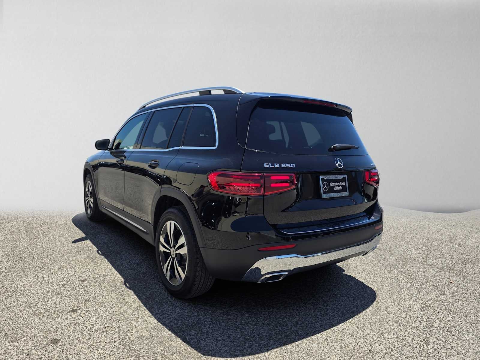 2026 Mercedes-Benz GLB 250 4MATIC® SUV