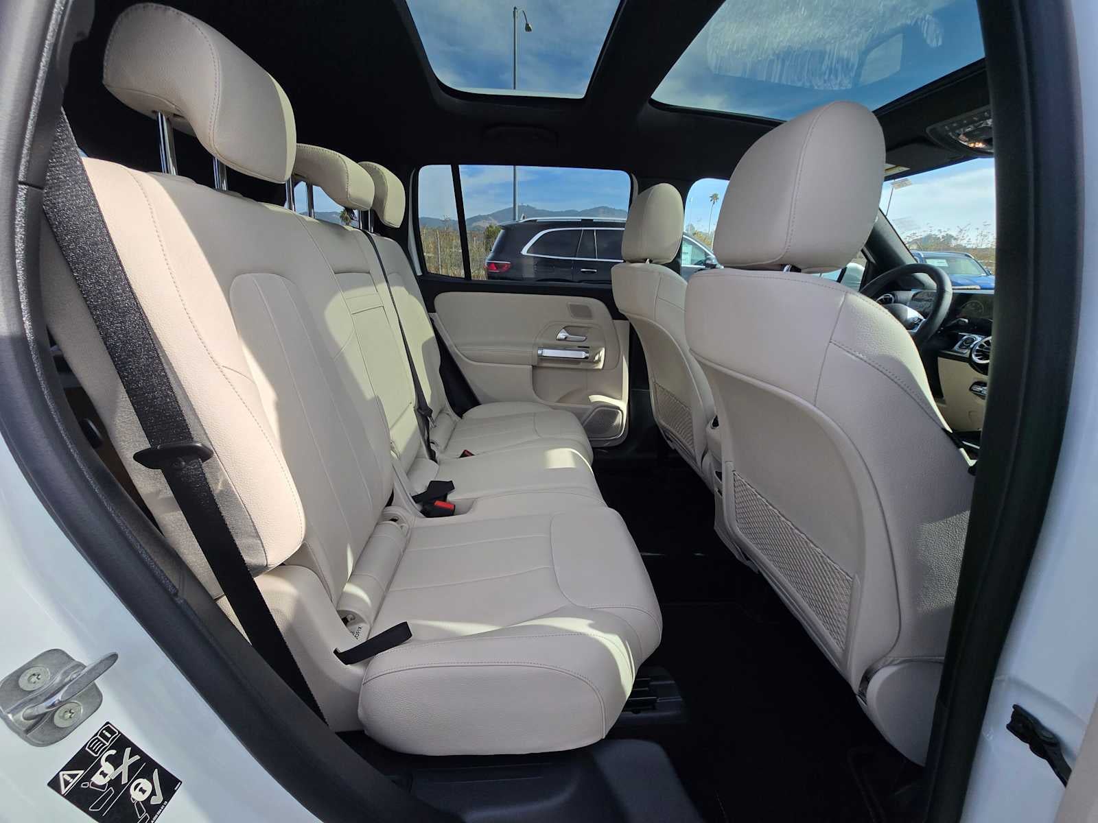 2026 Mercedes-Benz GLB 250 4MATIC® SUV