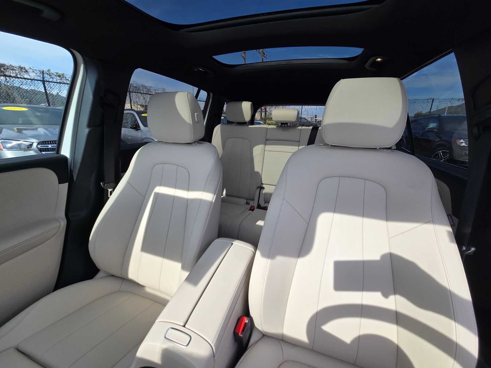 2026 Mercedes-Benz GLB 250 4MATIC® SUV