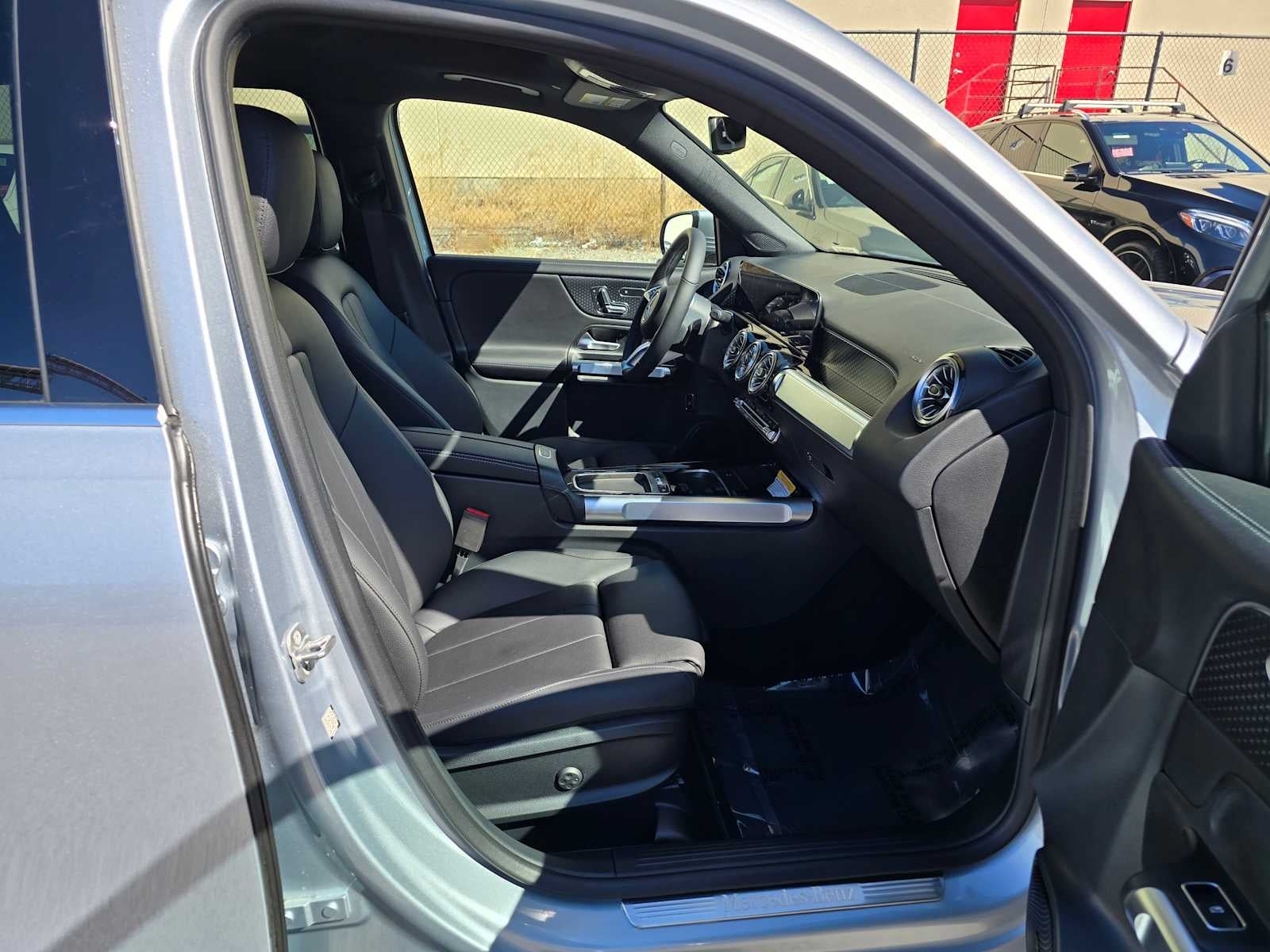 2025 Mercedes-Benz GLB GLB 250