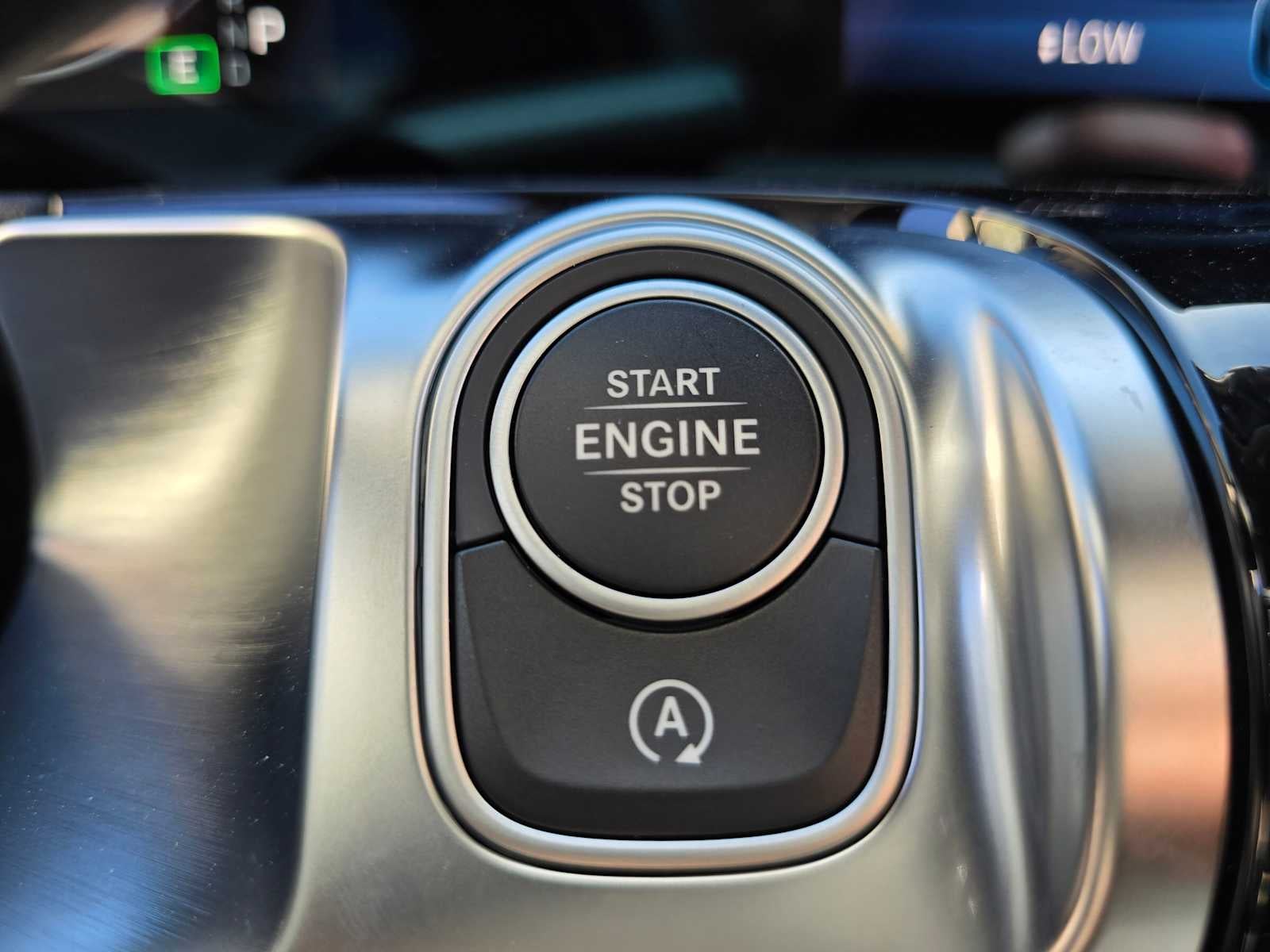 2025 Mercedes-Benz GLB GLB 250