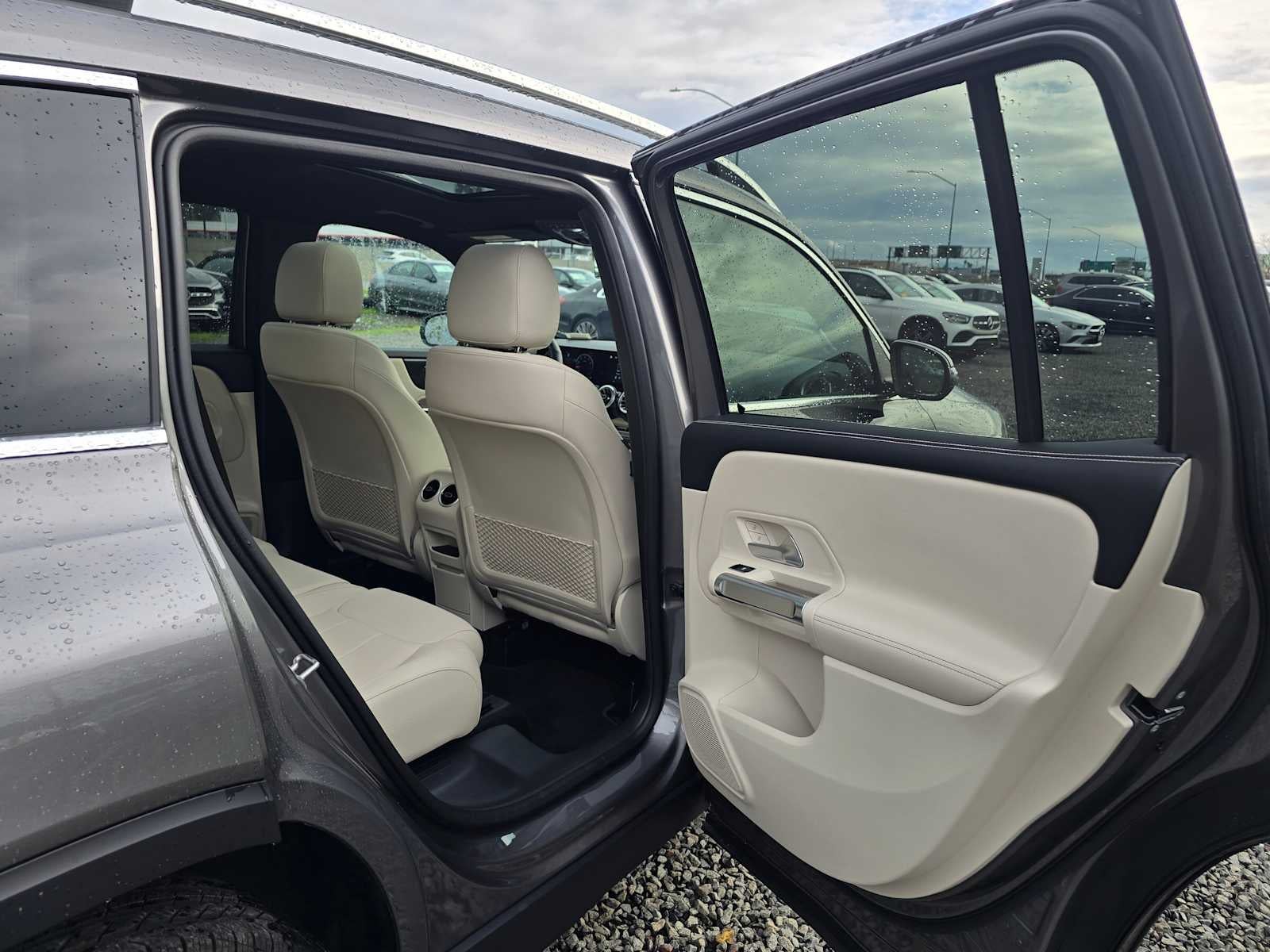 2025 Mercedes-Benz GLB GLB 250