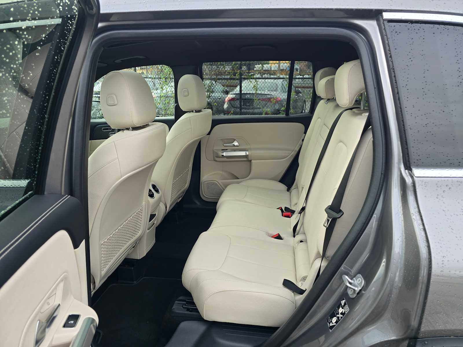 2025 Mercedes-Benz GLB GLB 250