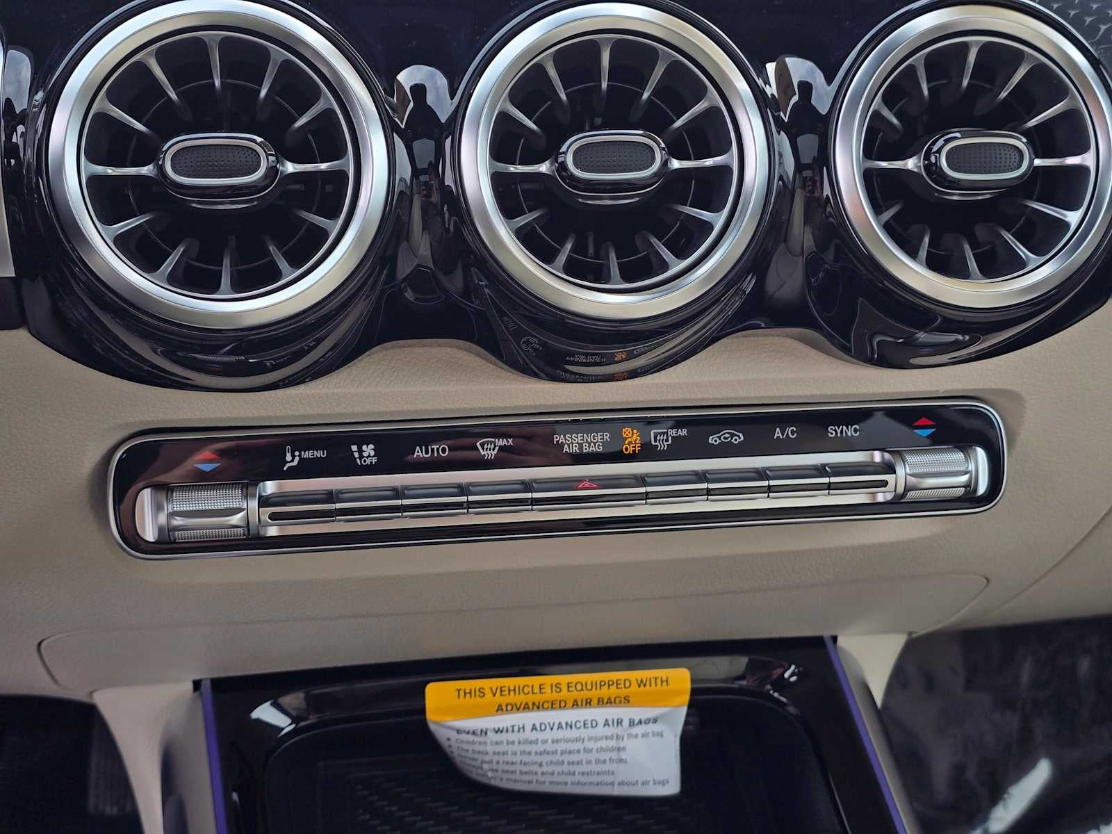 2025 Mercedes-Benz GLB GLB 250