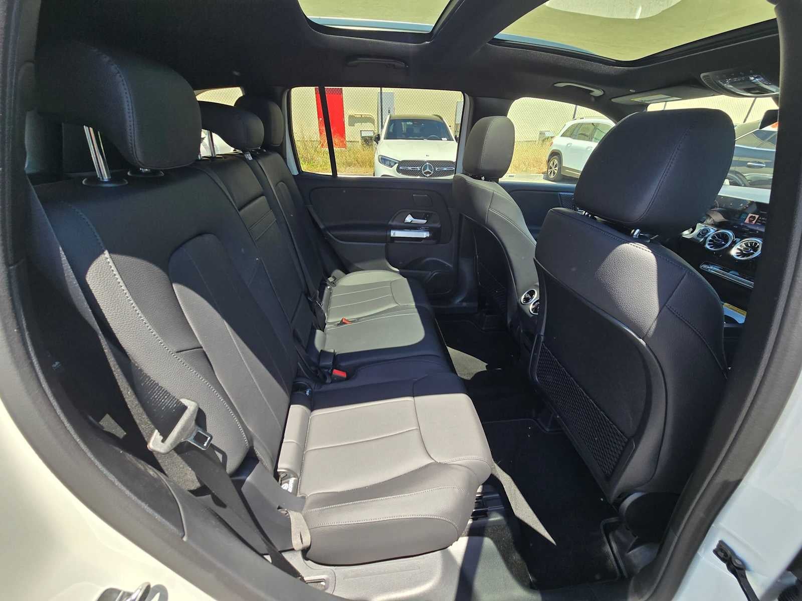 2026 Mercedes-Benz GLB 250 4MATIC® SUV