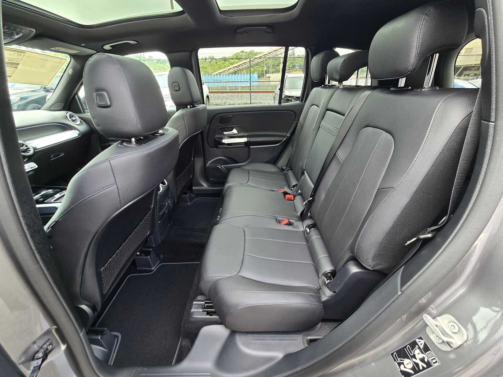 2026 Mercedes-Benz GLB 250 4MATIC® SUV