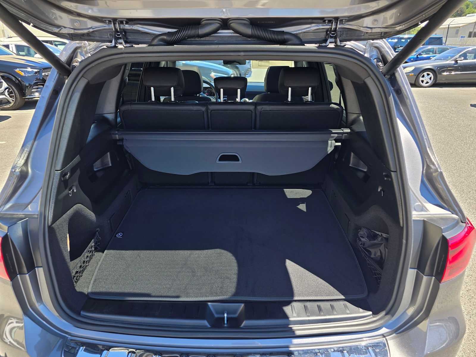 2026 Mercedes-Benz GLB 250 4MATIC® SUV