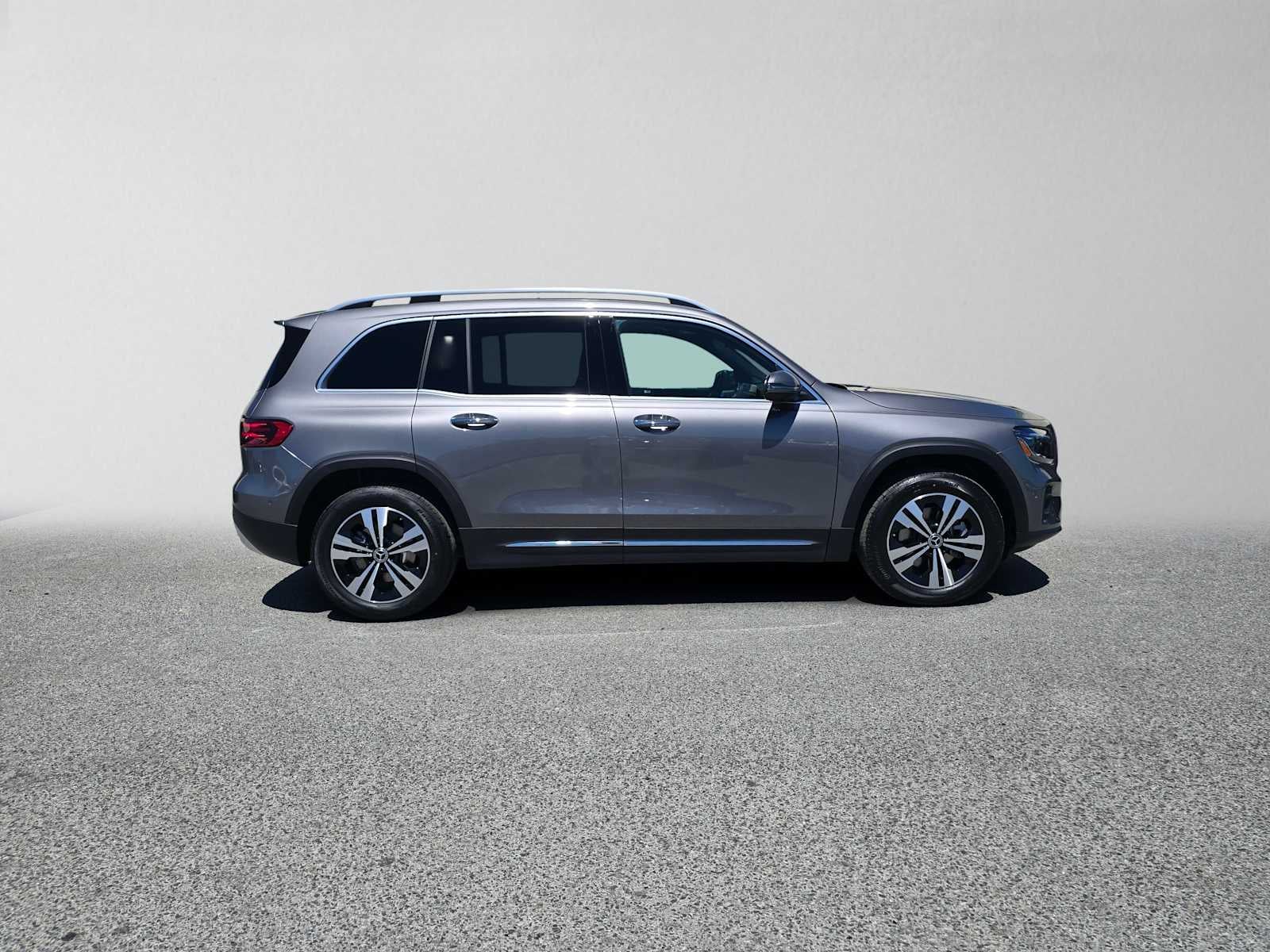 2026 Mercedes-Benz GLB 250 4MATIC® SUV