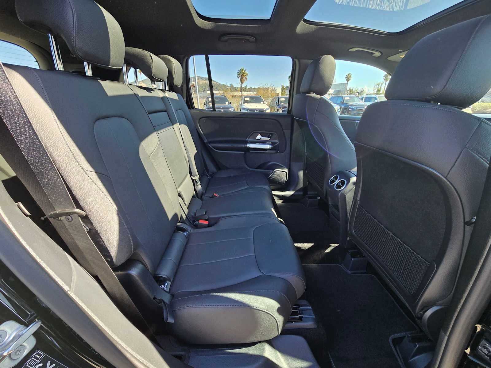 2026 Mercedes-Benz GLB 250 4MATIC® SUV