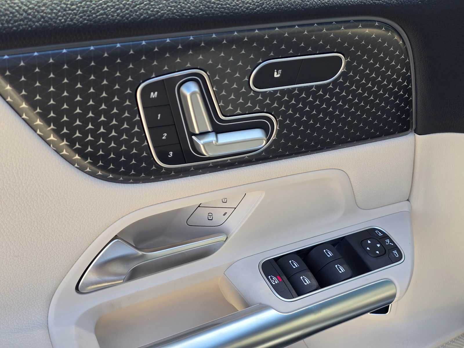 2026 Mercedes-Benz GLA 250 SUV