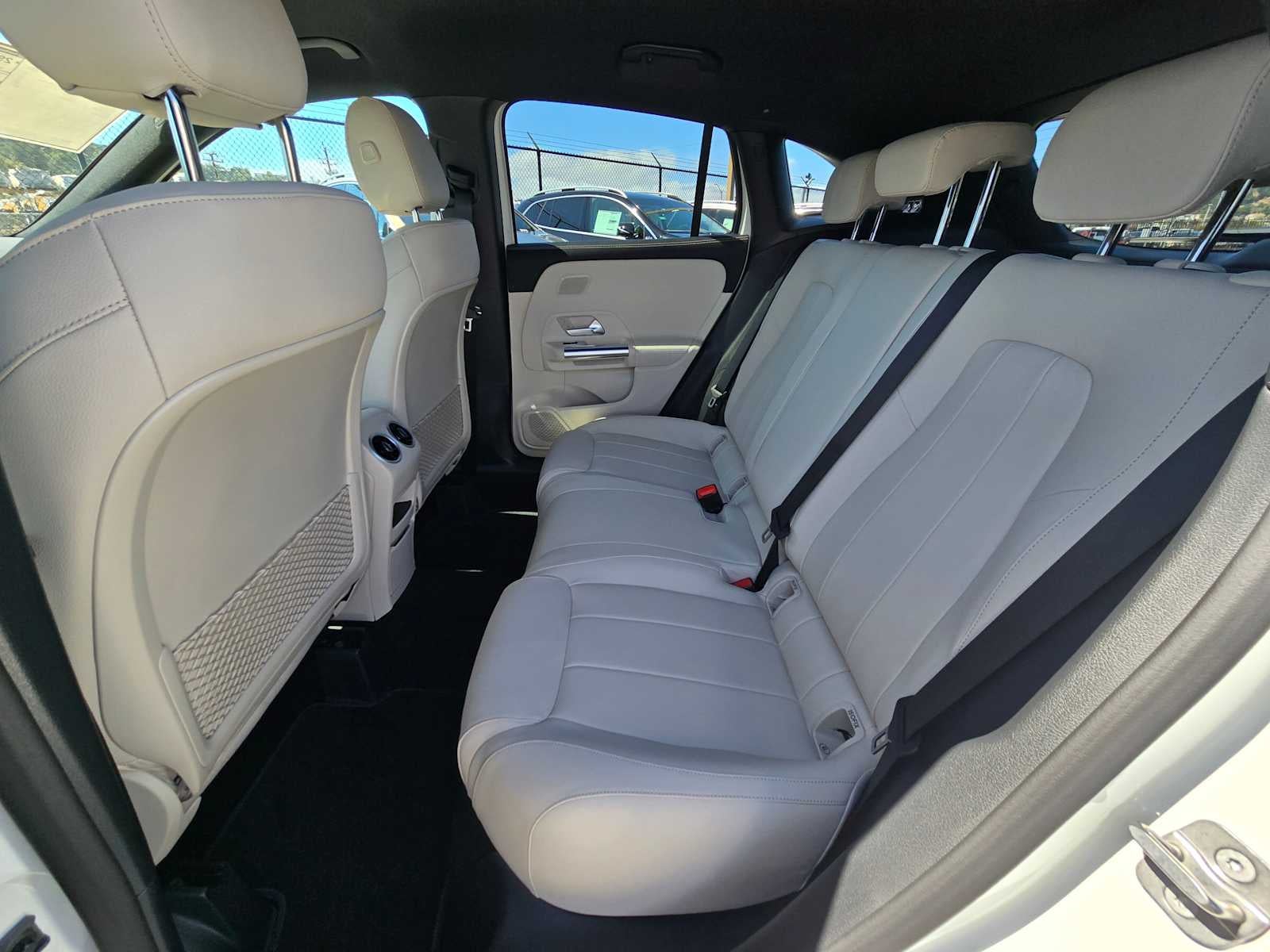 2026 Mercedes-Benz GLA 250 SUV