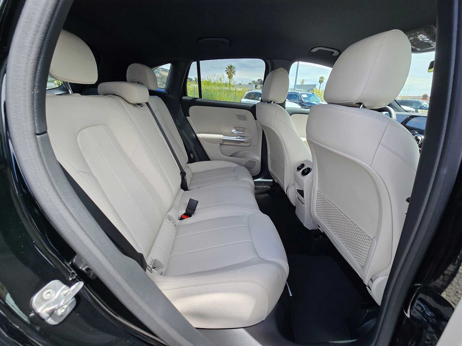 2026 Mercedes-Benz GLA 250 4MATIC® SUV