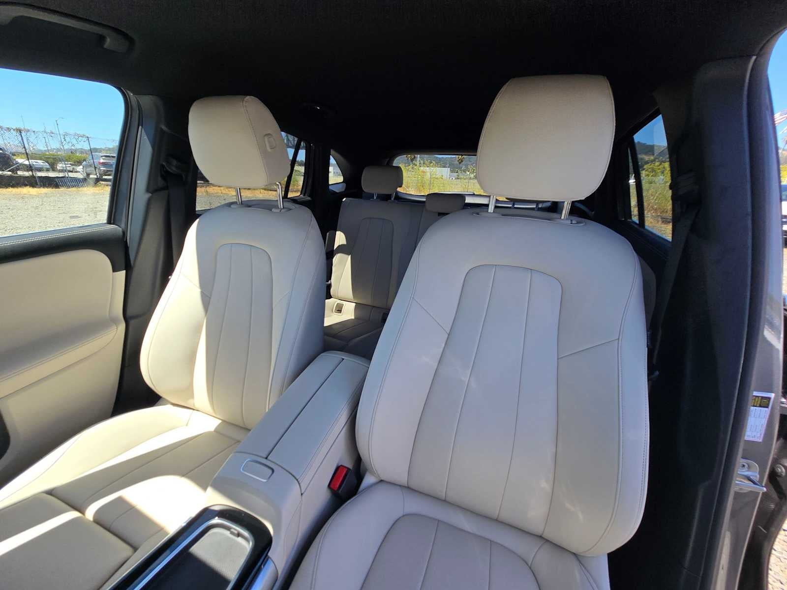 2026 Mercedes-Benz GLA 250 4MATIC® SUV