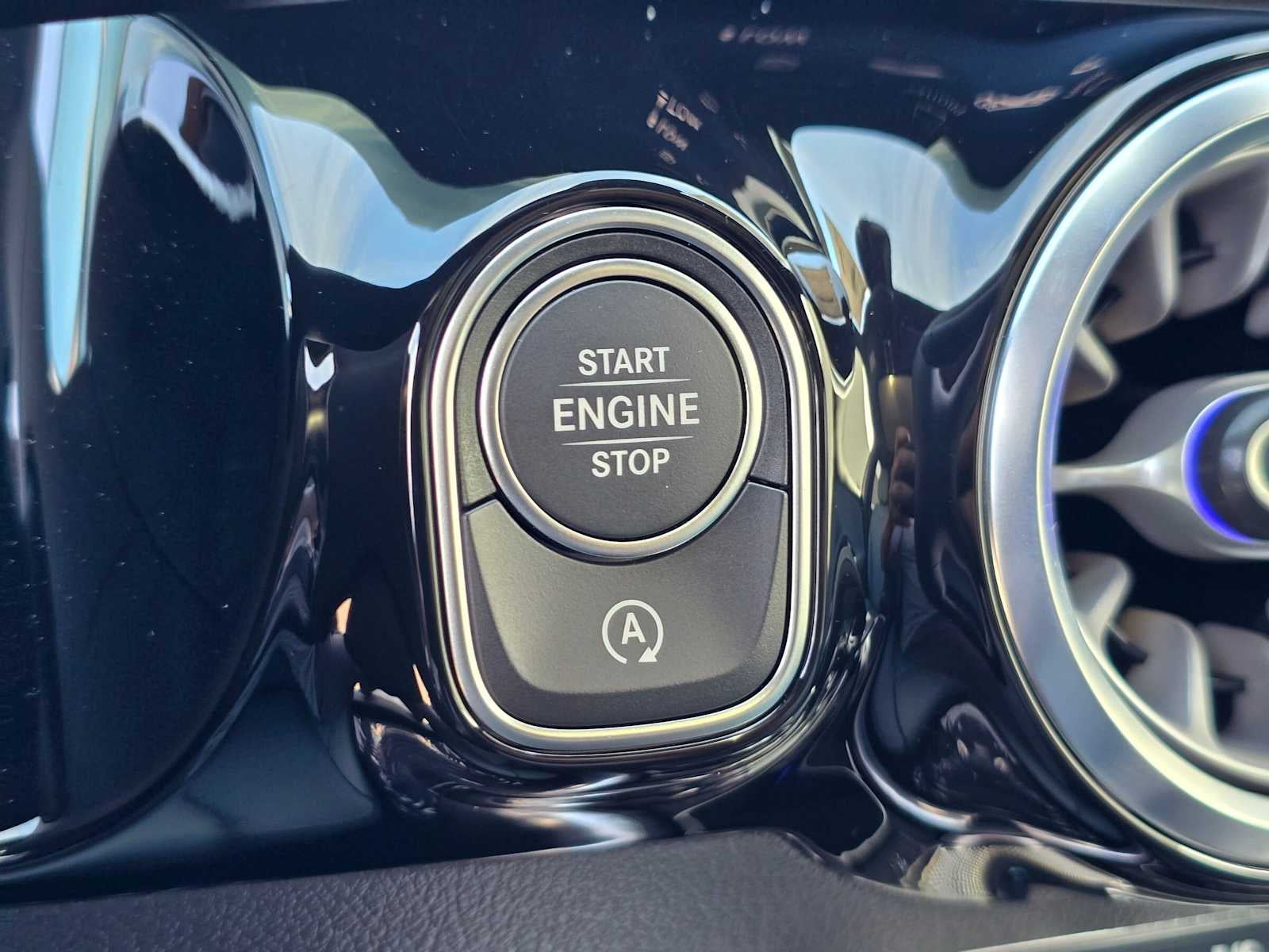 2026 Mercedes-Benz GLA 250 4MATIC® SUV